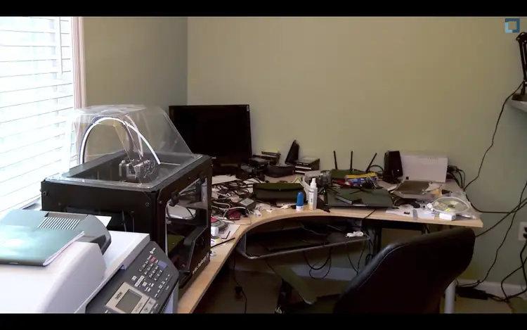 Linus Torvalds home office