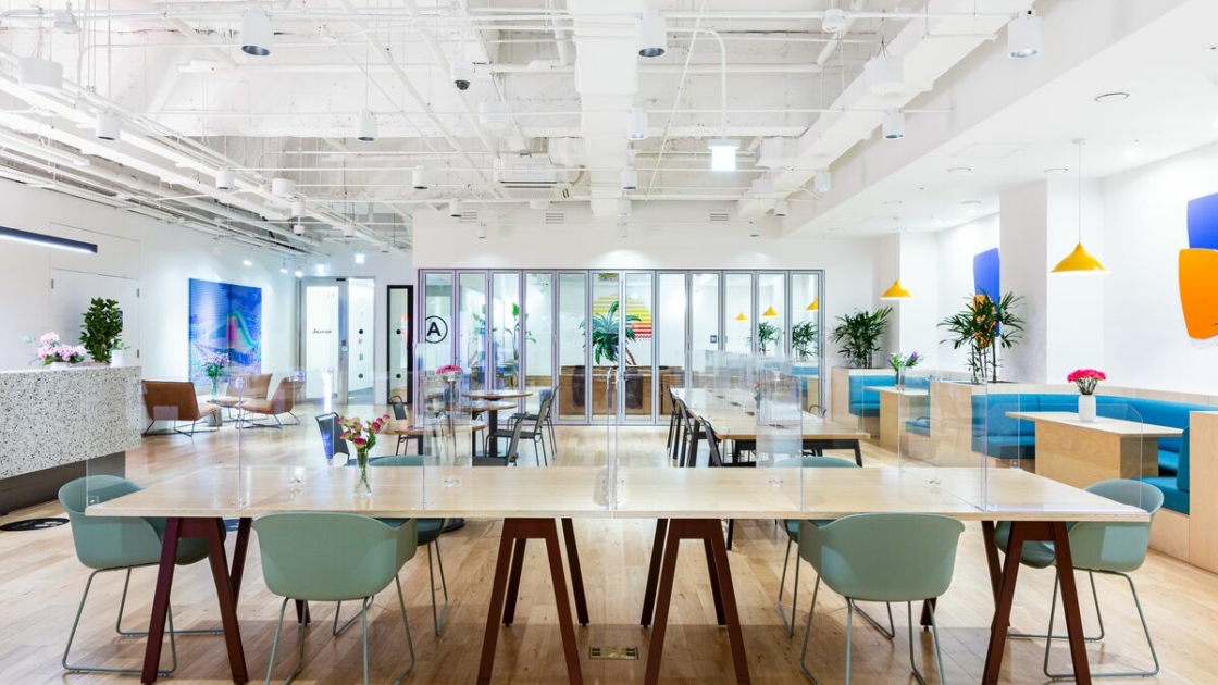 WeWork 固定工位